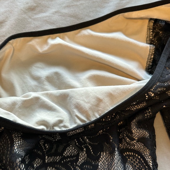 One sleeve body con dress - Picture 4 of 6